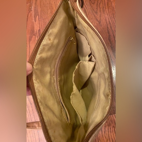 Stone Mountain USA Purse/Crossbody Brown Leather Adjustable Strap Pockets - Picture 7 of 8